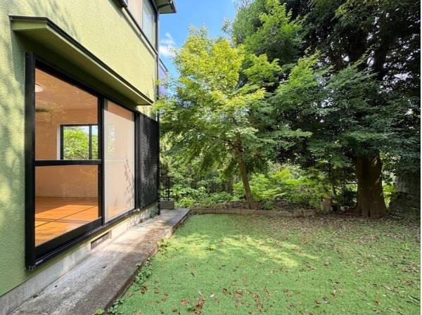 神奈川県鎌倉市鎌倉山１丁目の中古戸建