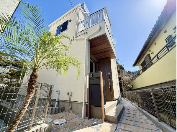 お洒落な湘南デザイナーズハウス。