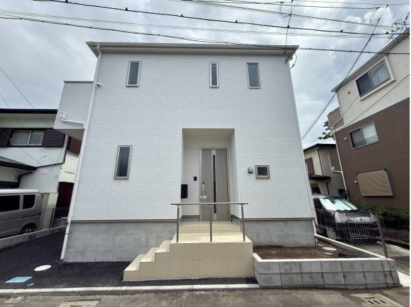 神奈川県茅ヶ崎市中島の新築戸建