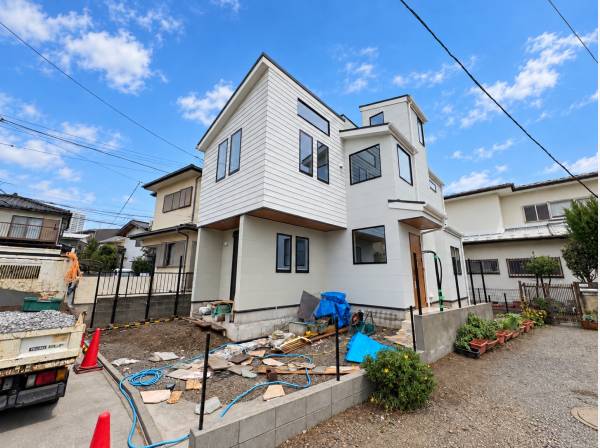 神奈川県藤沢市辻堂３丁目の新築戸建