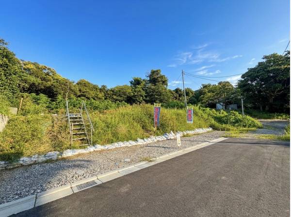 神奈川県三浦郡葉山町一色の土地