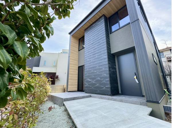 神奈川県鎌倉市鎌倉山４丁目の新築戸建