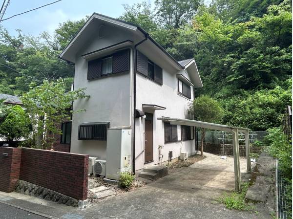 神奈川県鎌倉市浄明寺５丁目の中古戸建