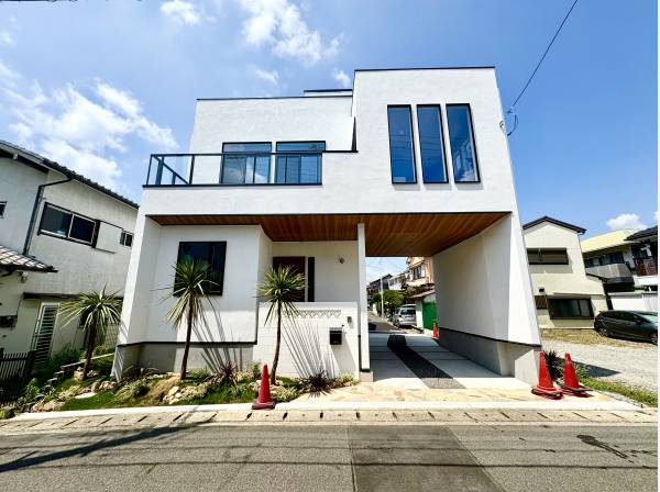神奈川県中郡二宮町二宮の新築戸建