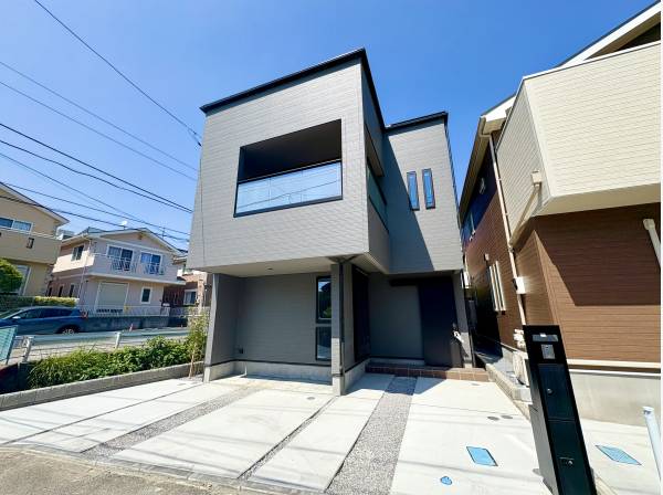 神奈川県鎌倉市津西１丁目の新築戸建