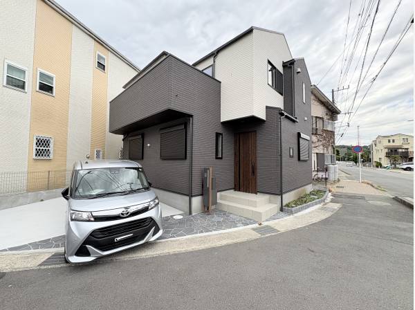 神奈川県逗子市池子１丁目の新築戸建