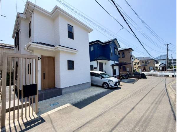 神奈川県三浦郡葉山町一色の中古戸建