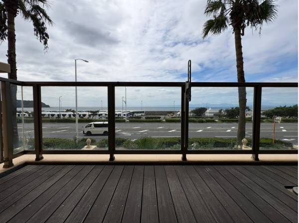 神奈川県藤沢市片瀬海岸３丁目のマンション