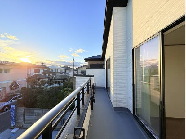 神奈川県藤沢市鵠沼海岸６丁目の新築戸建