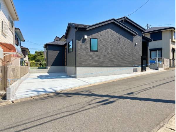神奈川県中郡大磯町国府本郷の新築戸建