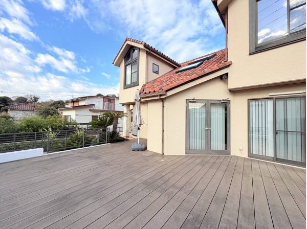 神奈川県鎌倉市七里ガ浜東５丁目の中古戸建