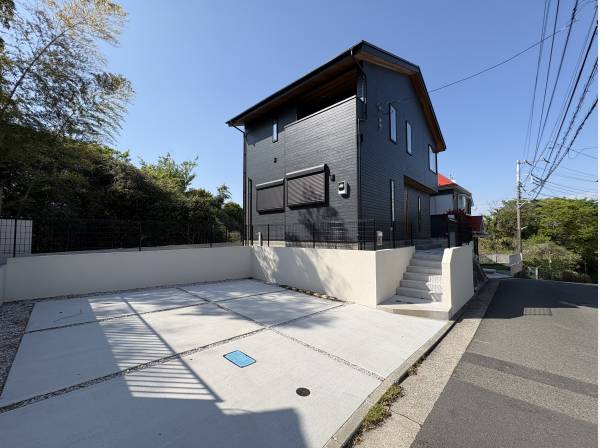 神奈川県横須賀市湘南鷹取１丁目の新築戸建