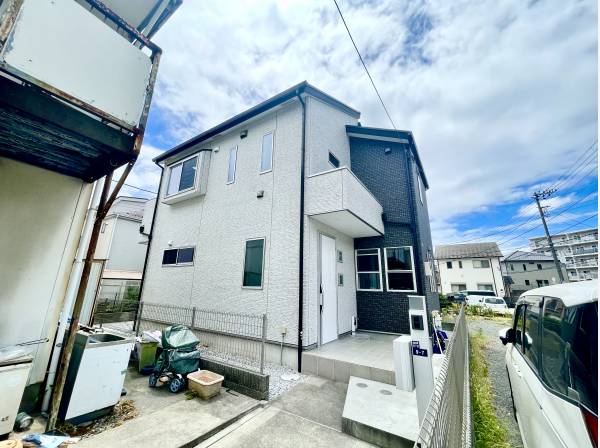 神奈川県藤沢市辻堂元町５丁目の中古戸建