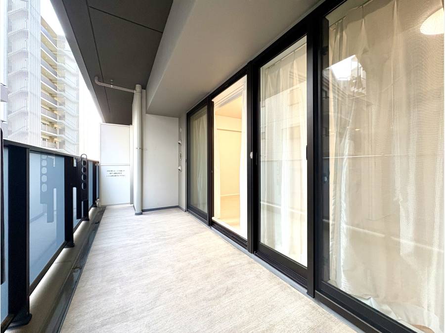 ワイドバルコニーです。