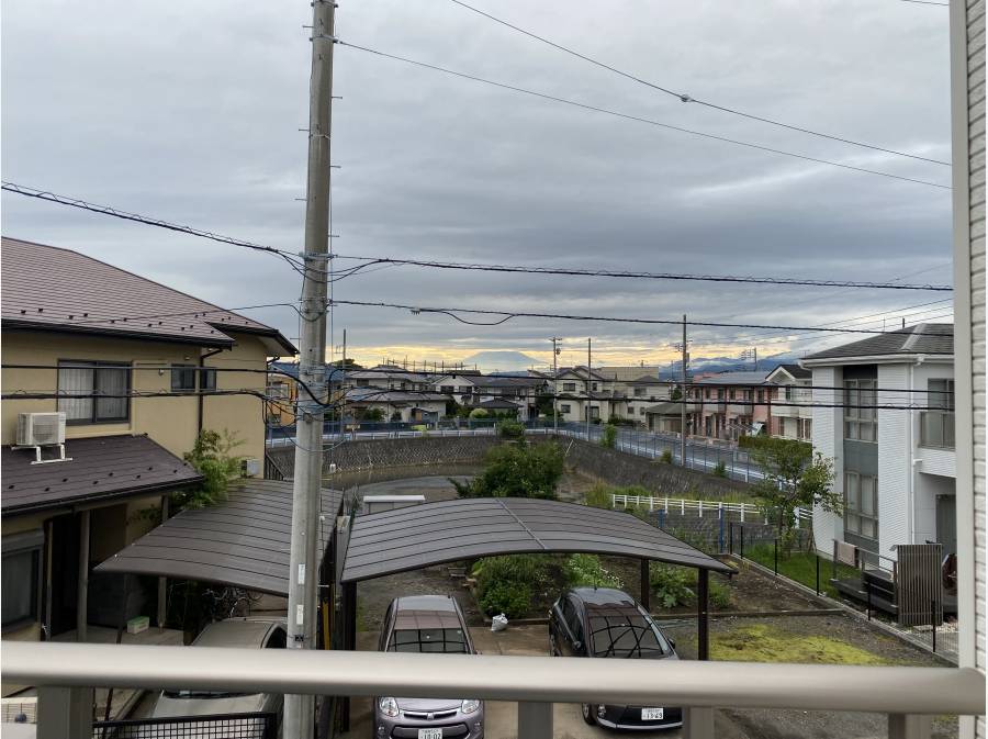 天気の良い日には１階レベルでも富士山をお楽しみいただけます！