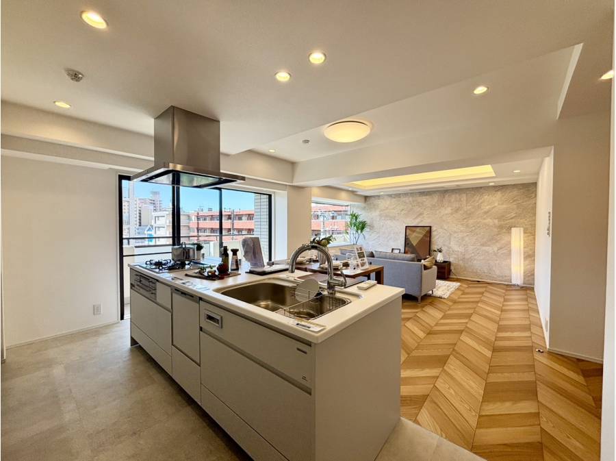 空間が広々とするアイランドキッチン