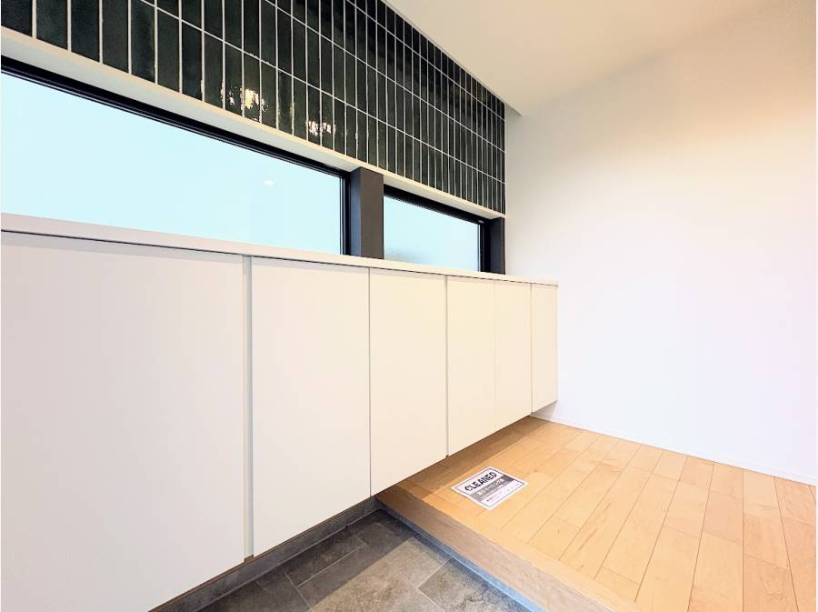 おしゃれな玄関スペース