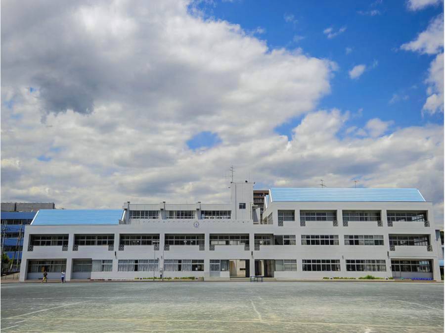 藤沢市立 大道小学校 約363m