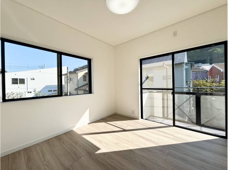 二面採光で陽当たり良好です