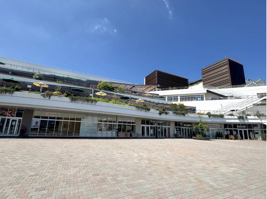 テラスモール湘南まで徒歩12分