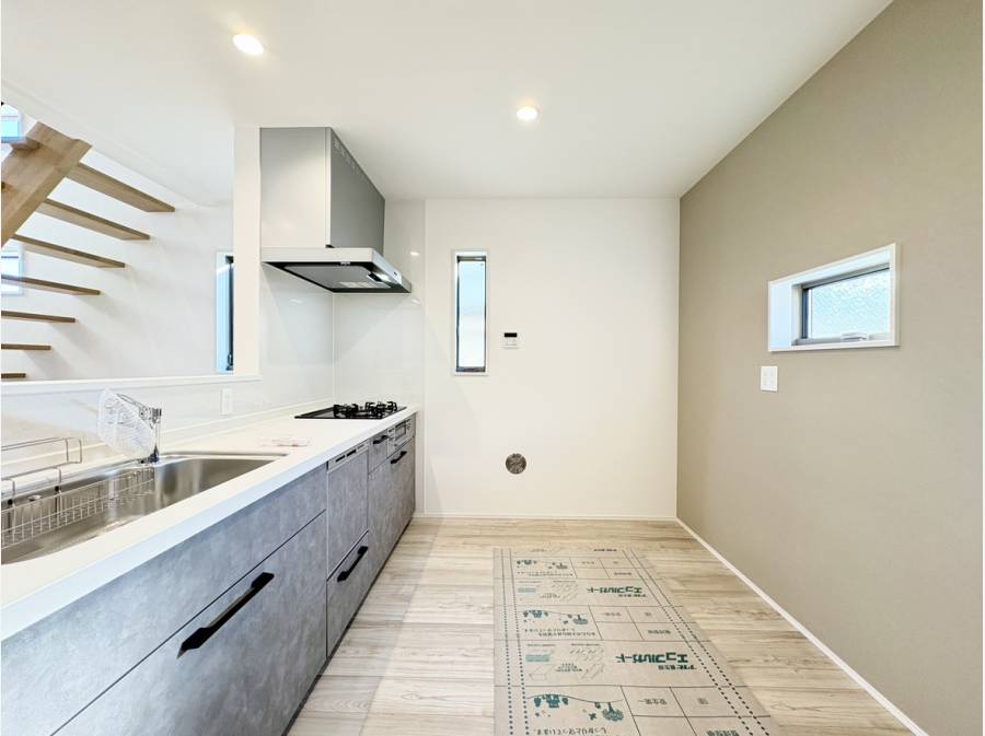 ゆとりあるキッチンスペース