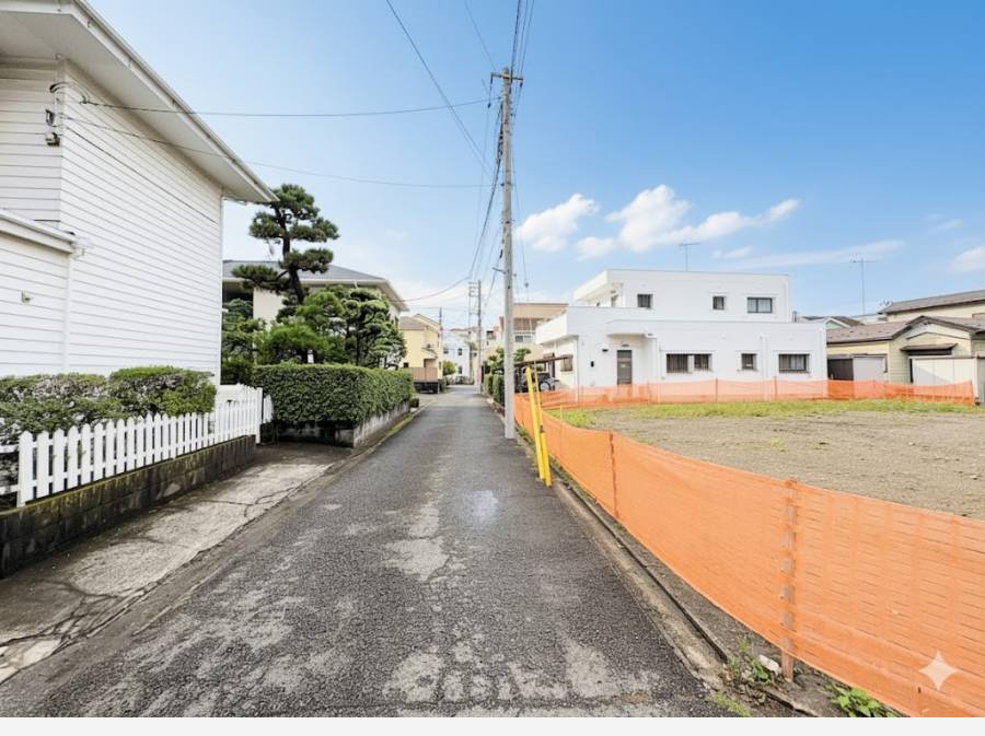 道路幅も余裕があり車もスムーズに通れます
