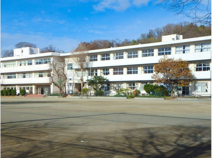 深沢小学校(約470ｍ)