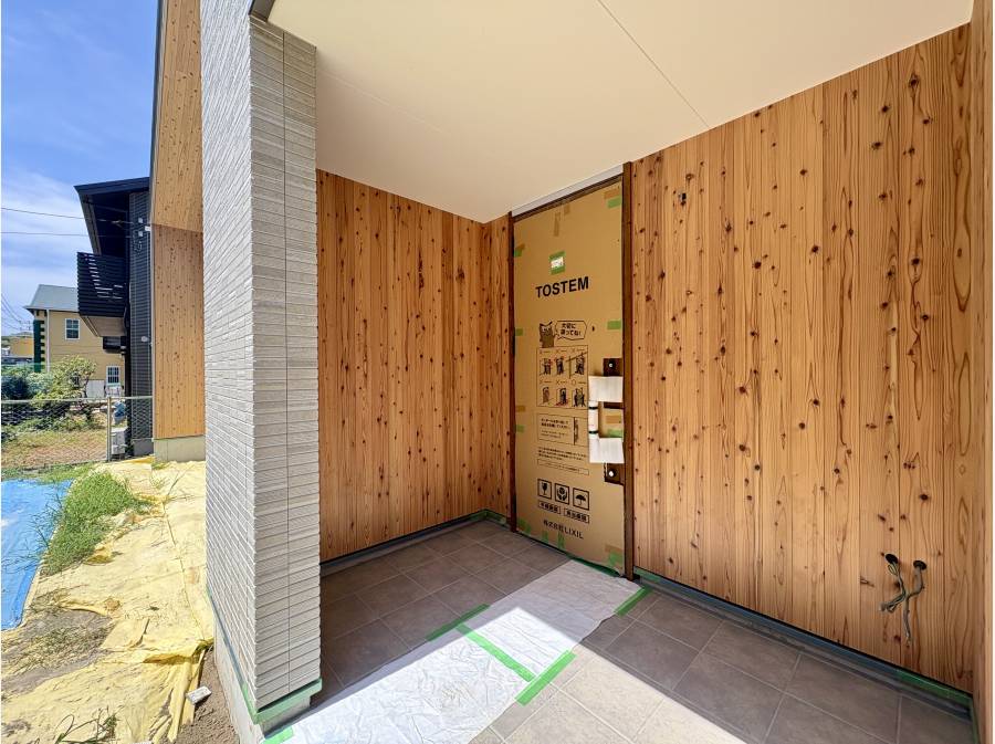 建物は完成に向けて最終段階になりました!