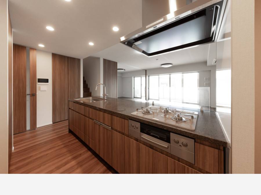 使い勝手の良いペニンシュラキッチン