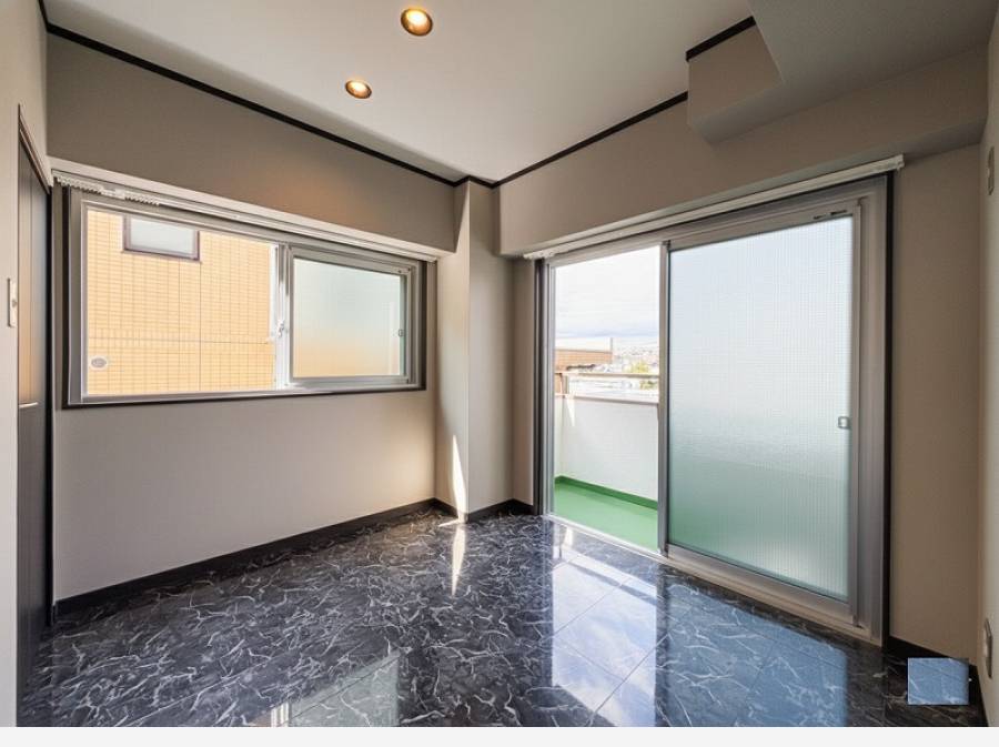 角部屋の為、明るく開放的です。