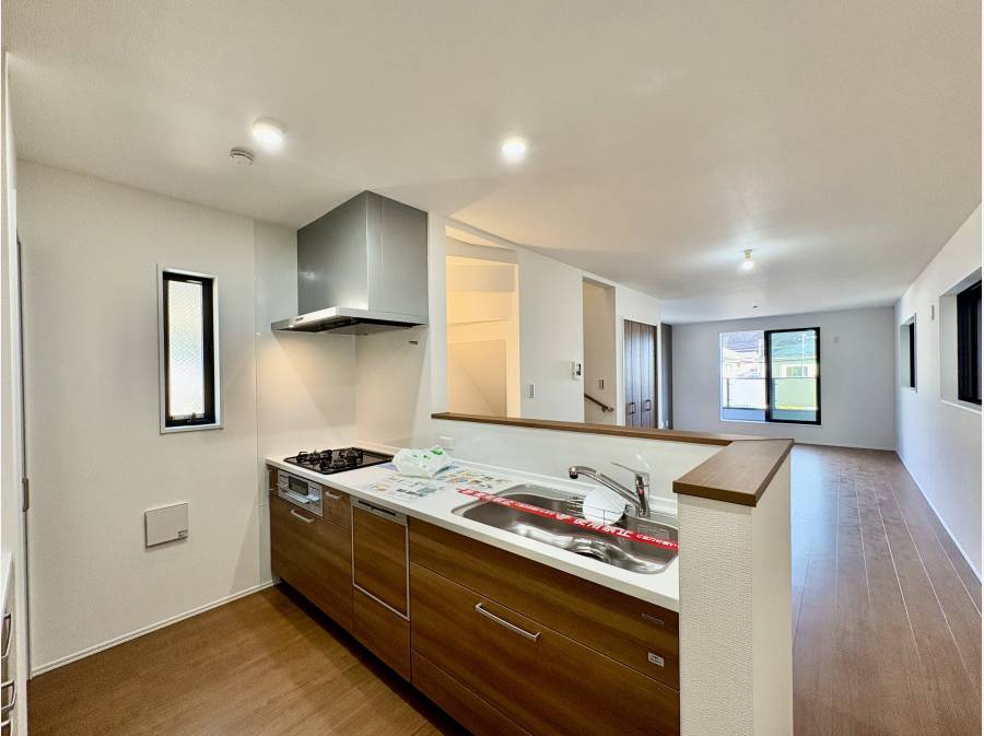 キッチン周り、システムキッチンで使い勝手◎です!