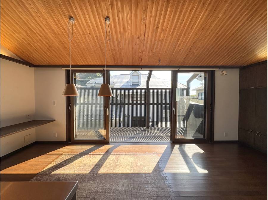 キッチンから見たLDK