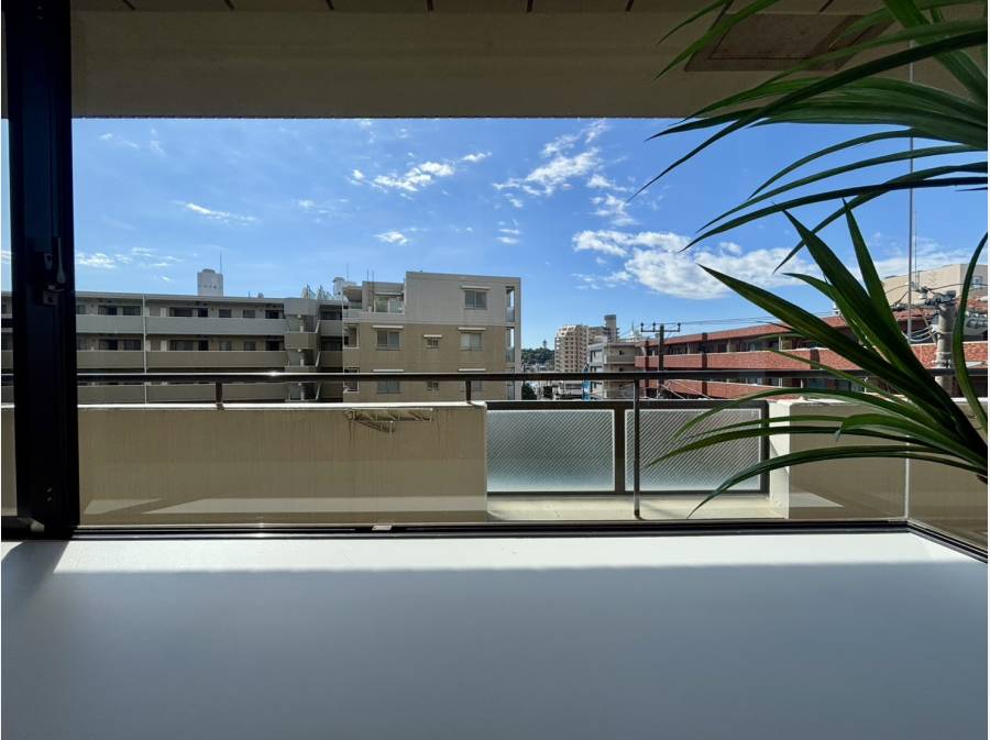 LDKから江ノ島が見えます